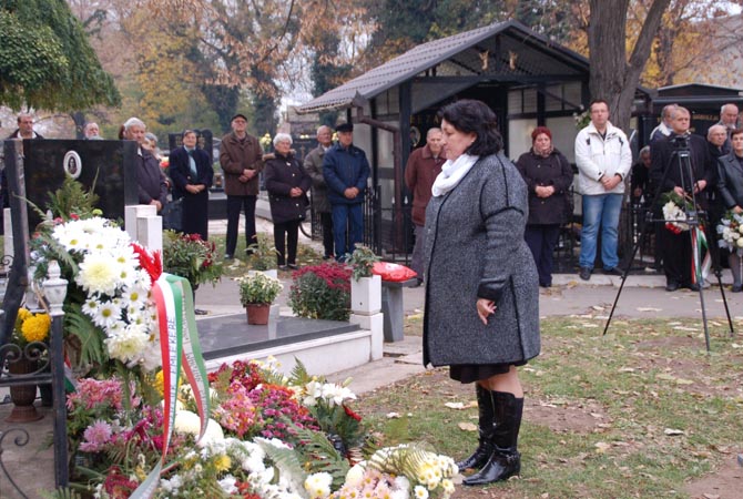 Megemlékezés Szenttamáson 2016. november 2. koszorúzás